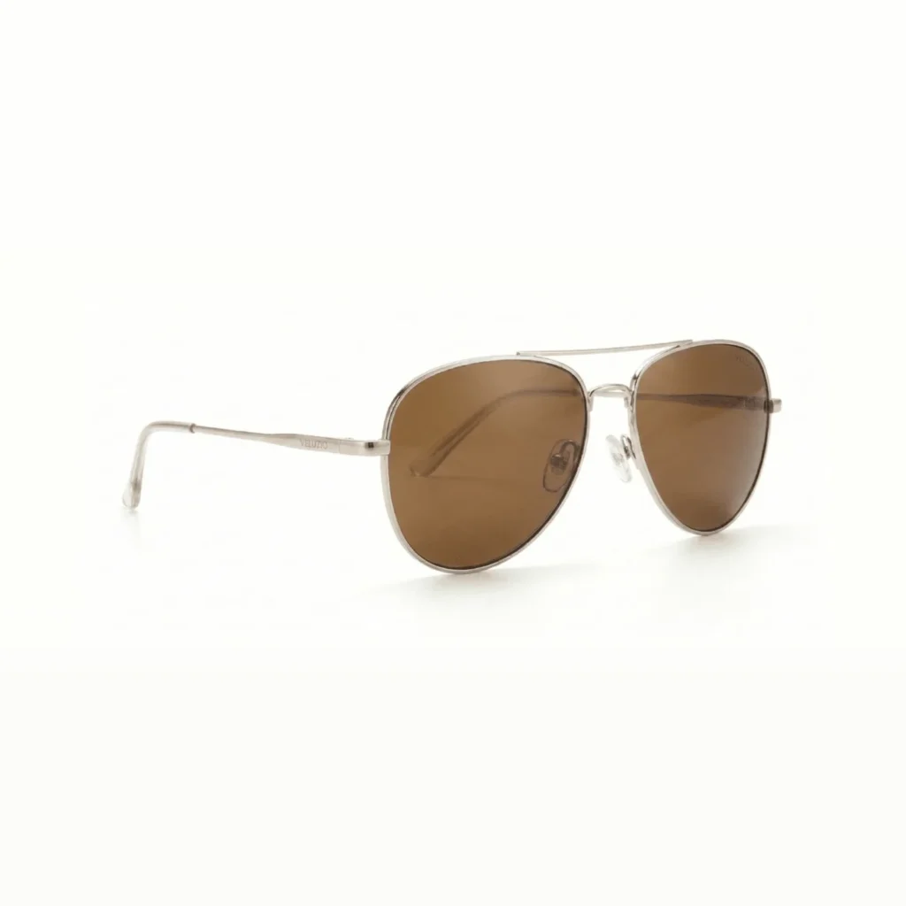 Occhiali da sole Veluzio Aviator in acciaio argento con lenti marroni – vista di tre quarti